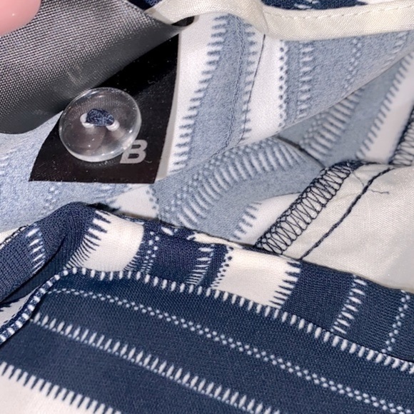 H&M navy blue striped paper bag shorts size 10 - Picture 10 of 12